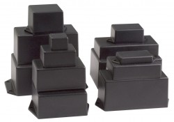 small-plastic-enclosures