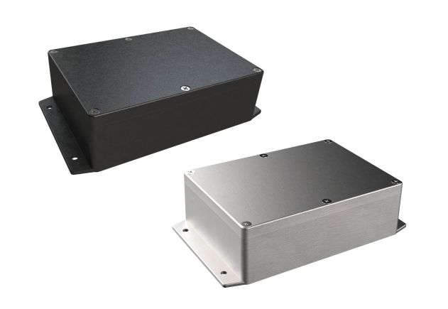 Flanged diecast aluminum electronic enclosure
