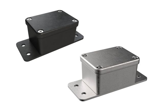 Flanged diecast aluminum electronic enclosure