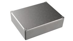 Flanged diecast aluminum electronic enclosure