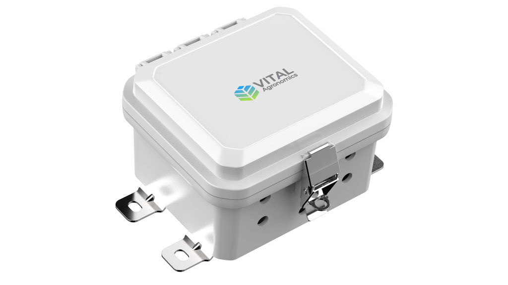 Extruded aluminum enclosure with vibrant digital printing graphics and machining